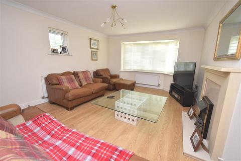 4 bedroom detached house for sale, Cherwell Road, Westhoughton, Bolton