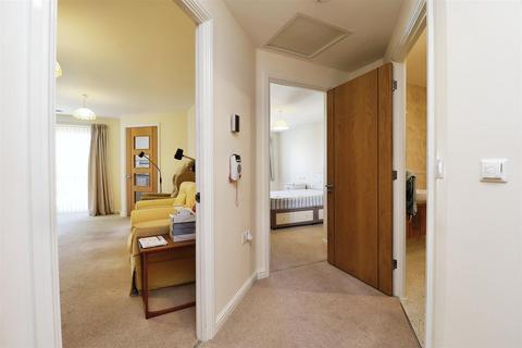 1 bedroom apartment for sale, Somers Brook Court, Newport, Isle of Wight