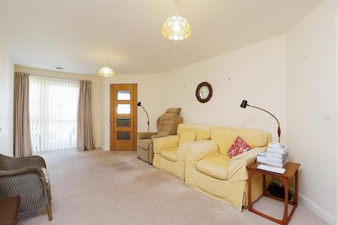 1 bedroom apartment for sale, Somers Brook Court, Newport, Isle of Wight