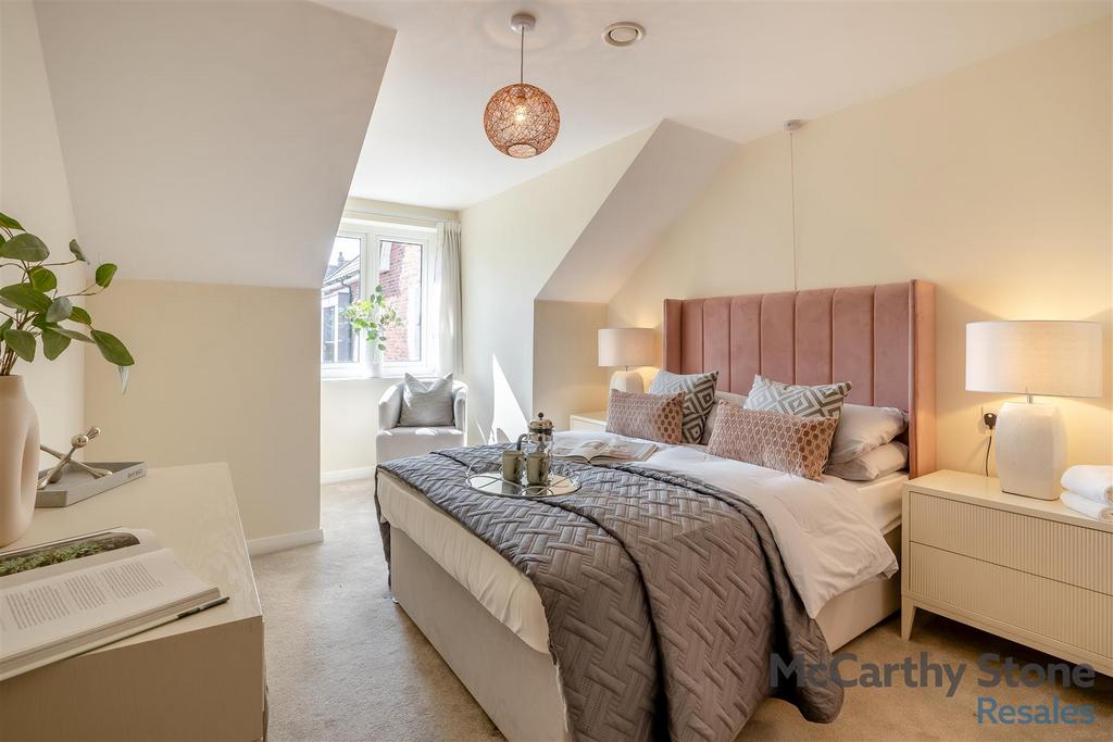 8643041-interior07.jpg