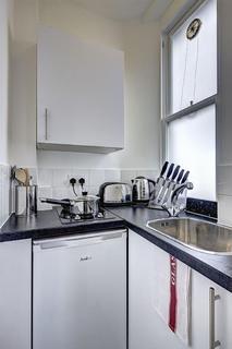 1 bedroom apartment to rent - Hill Street, London W1J