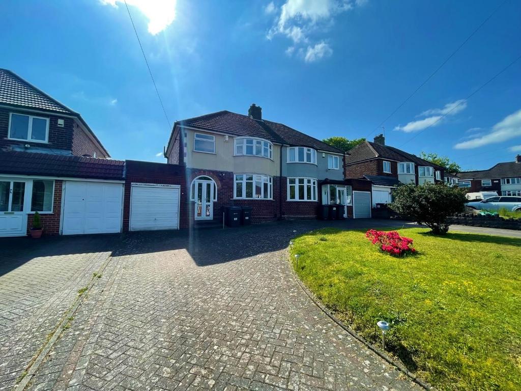 Kingswood Drive, Sutton Coldfield 3 bed semidetached house for sale