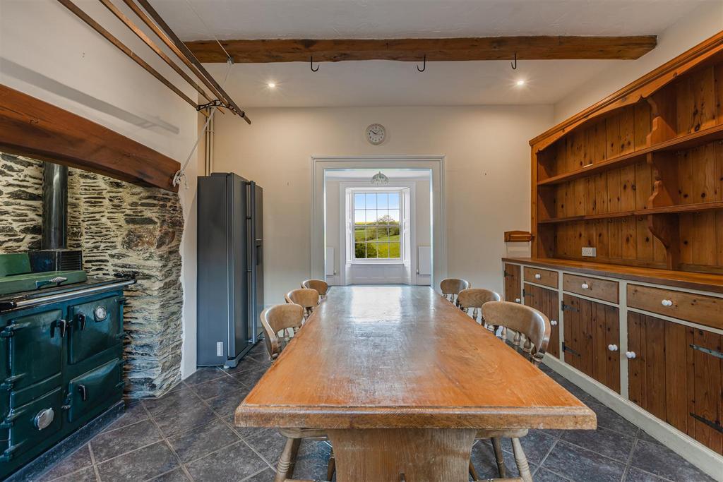 A19 - Blackawton, Newton Farm - 230515.jpg