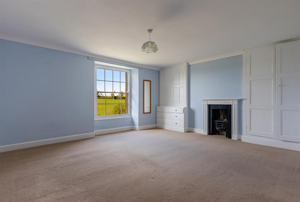 A25 - Blackawton, Newton Farm - 230515.jpg
