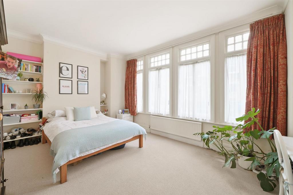 Long bed 3.jpg