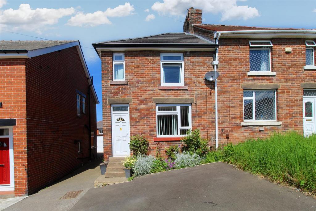 Longsight Road, Mapplewell, Barnsley S75 6HD 2 bed semidetached house
