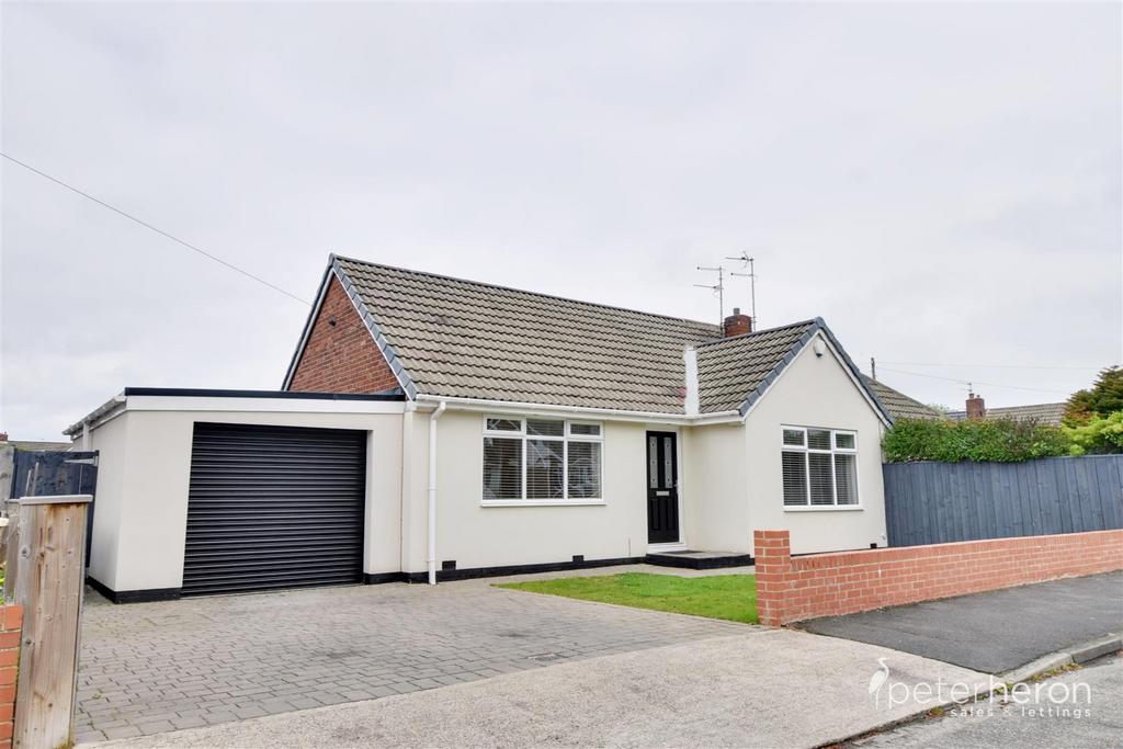 East Drive, Cleadon, Sunderland 2 bed bungalow for sale £275,000