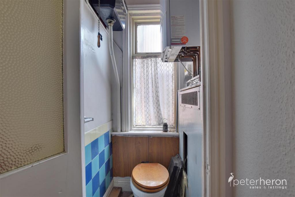 Separate WC