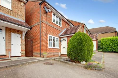 2 bedroom end of terrace house for sale - Cheriton Close, Cockfosters, Hertfordshire, EN4