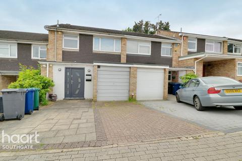 3 bedroom terraced house for sale - Howard Close, London