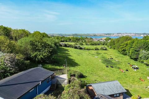 2 bedroom bungalow for sale, 4 Little Treverrow, Rock