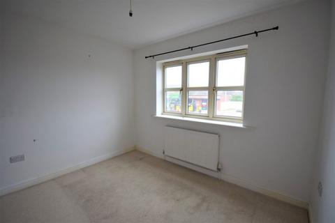 2c Lutterworth Drive, Adwick Le Street, Doncaster, DN6 7BX