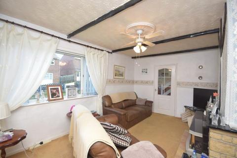 3 bedroom end of terrace house for sale - Alvaston Walk, Doncaster DN12