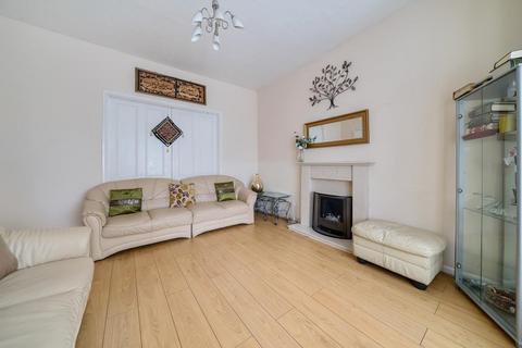 6 bedroom semi-detached house for sale, Central Windsor,  Berkshire,  SL4