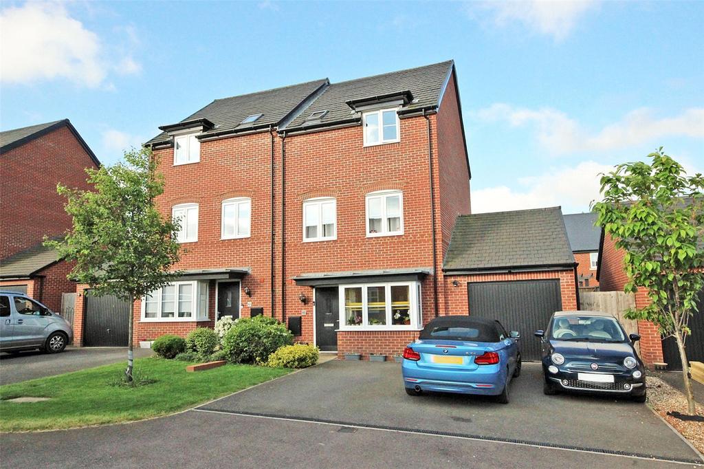 Watercress Rise, Biddenham, Bedford, Bedfordshire, MK40 4 bed semi