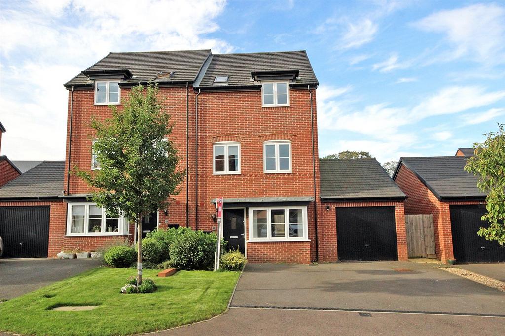 Watercress Rise, Biddenham, Bedford, Bedfordshire, MK40 4 bed semi