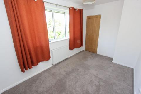 3 bedroom house to rent, Red Lion Lane, Little Sutton, Cheshire, CH66