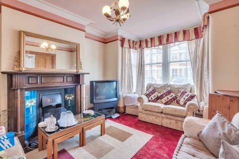 4 bedroom end of terrace house for sale, King Street, Shrewsbury SY2