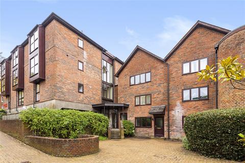 2 bedroom apartment to rent, Bilberry Court, Staple Gardens, Winchester, SO23