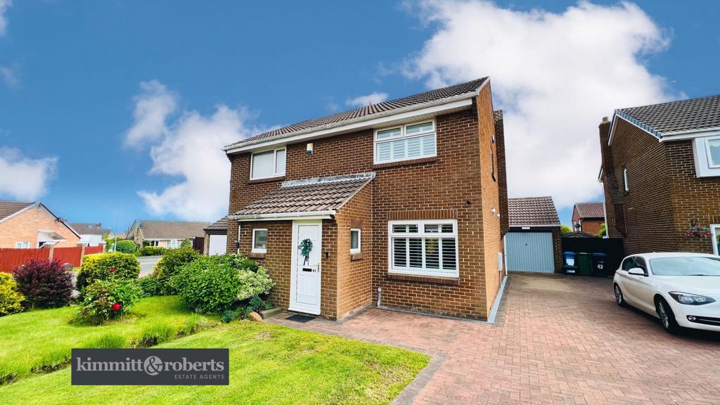 Escallond Drive, DaltonLeDale... 2 bed semidetached house £155,000