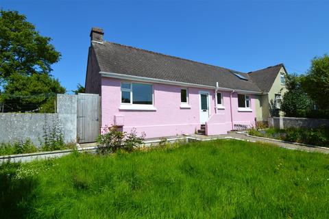 2 bedroom semi-detached bungalow for sale - Falmouth