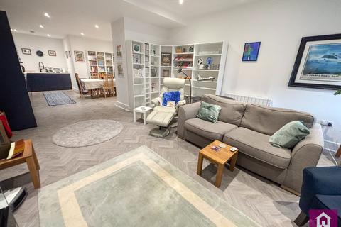 undefined, Wilmslow Road, Manchester, Greater Manchester, M20