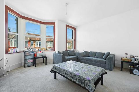 16a Leasowes Road, London, E10 7BE