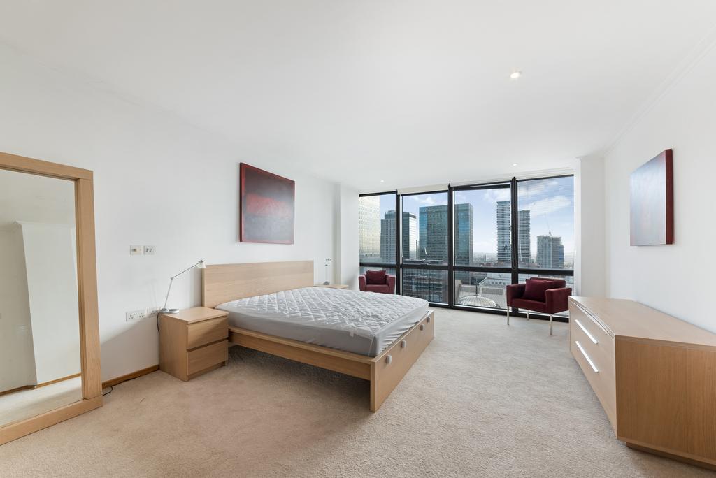 One west inda quay,