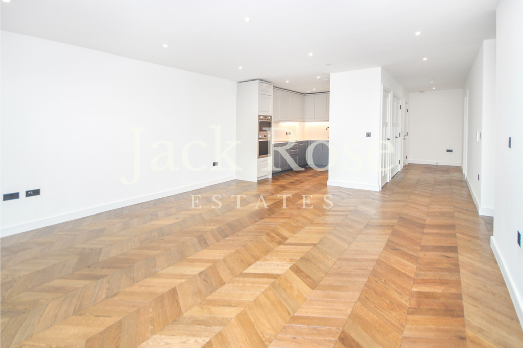 Reception / Kitchen