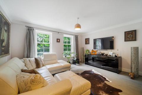 2 Abbey Mews, Isleworth, TW7 5BJ