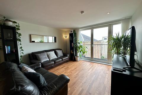2 bedroom flat to rent, Bell Street, Merchant City, Glasgow, G4