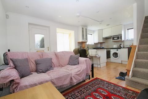 1 bedroom end of terrace house for sale, Newcombe Rise, Yiewsley, WEST DRAYTON, Middlesex