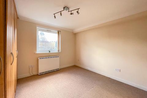 2 bedroom apartment to rent, Russell Quay, West Street, Gravesend, Kent, DA11 0BP