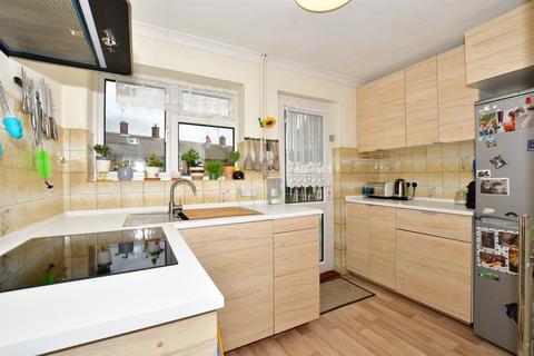 1 Calvert Close, Sidcup, DA14 5JL