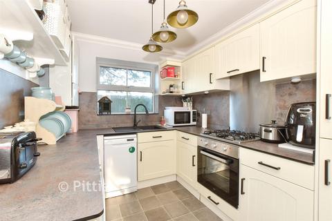 undefined, Heytesbury Road, Yarmouth, Isle of Wight