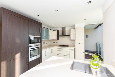 2 bedroom apartment for sale - Panorama Alipore Close, Poole BH14