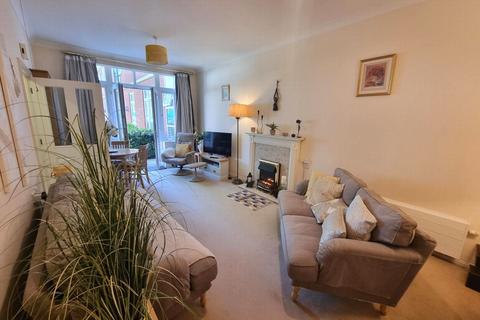 1 bedroom retirement property for sale, Farthing Court, Langstone Way, Mill Hill, NW7