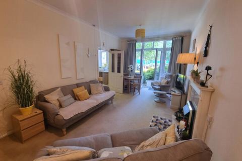 1 bedroom retirement property for sale, Farthing Court, Langstone Way, Mill Hill, NW7