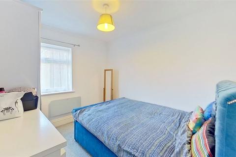 2 bedroom apartment for sale - St Nicholas Court, Lancing, West Sussex, BN15