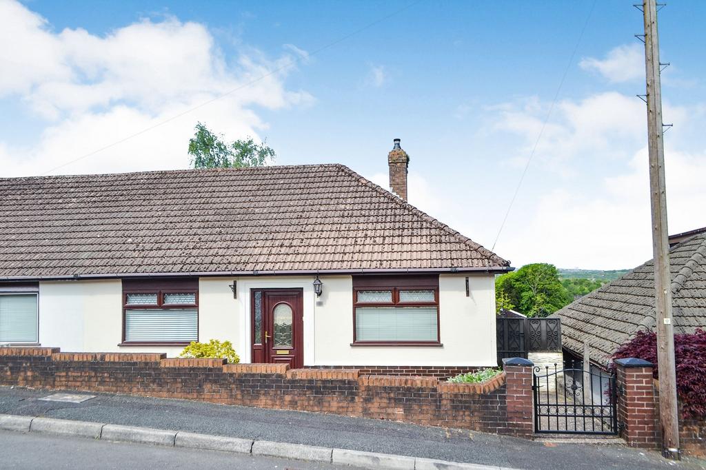 Manor Way, Briton Ferry, Neath, Neath... 2 bed semidetached house £