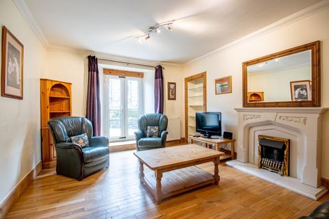 4 bedroom flat to rent, 3062L – East Claremont Street, Edinburgh, EH7 4JR