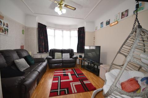 18 Formby Avenue, Stanmore, HA7 2JZ