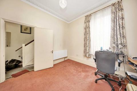3 bedroom terraced house for sale, Trelawn Road, Leyton, E10