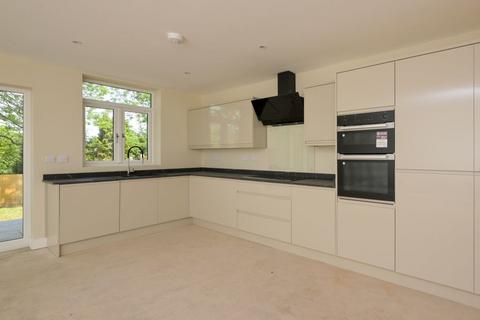 4 bedroom detached house for sale, Albion Street, St Georges, TF2