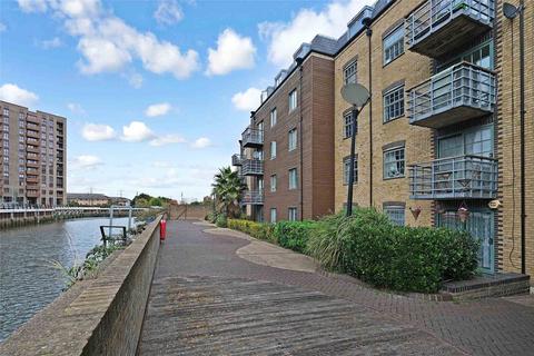 2 bedroom apartment for sale - Barking, Barking IG11
