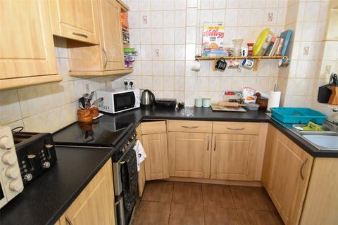 2 bedroom end of terrace house for sale - Middle Acre Road, Bartley Green, Birmingham, B32