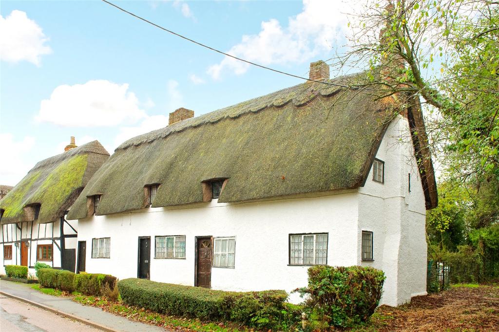 Little Horwood Road, Great Horwood, Buckinghamshire, MK17 5 bed cottage for sale £500,000