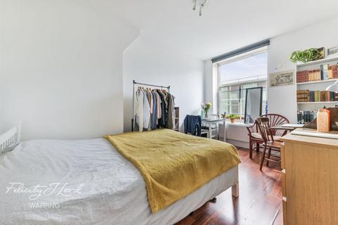 144 Shadwell Gardens, London, E1 2QL