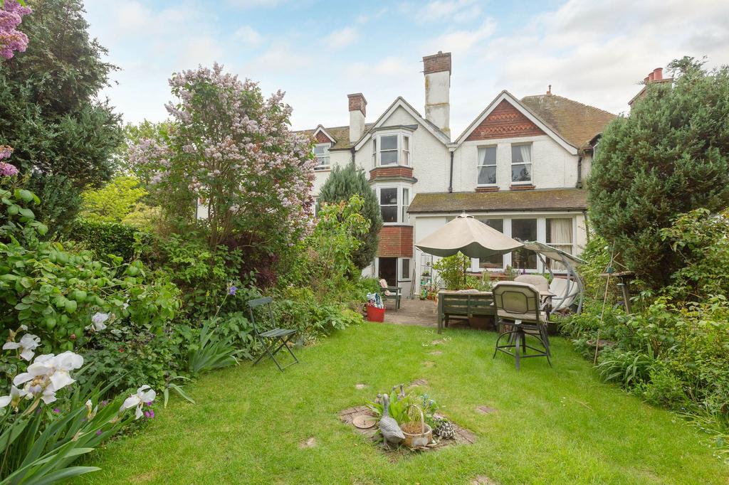 Alpha Road, Birchington, CT7 5 bed terraced house for sale £450,000