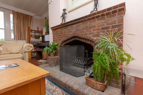 29 Alpha Road, Birchington, CT7 9EG
